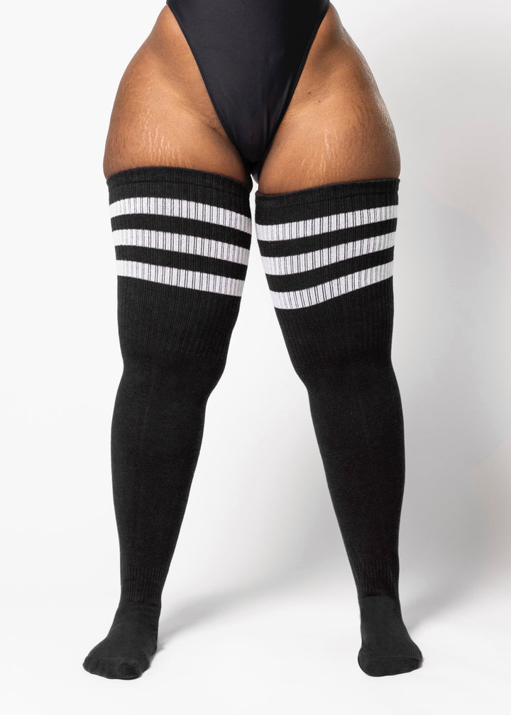 Thunda Tūbbies - Black & White Stripes